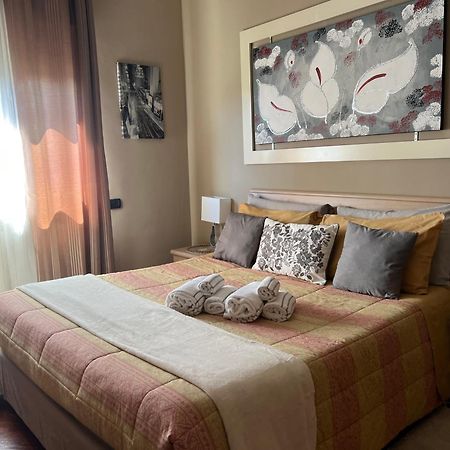 Charme & Relax - Fiera Di Roma - Fiumicino Airport Apartment Ponte Galeria Luaran gambar