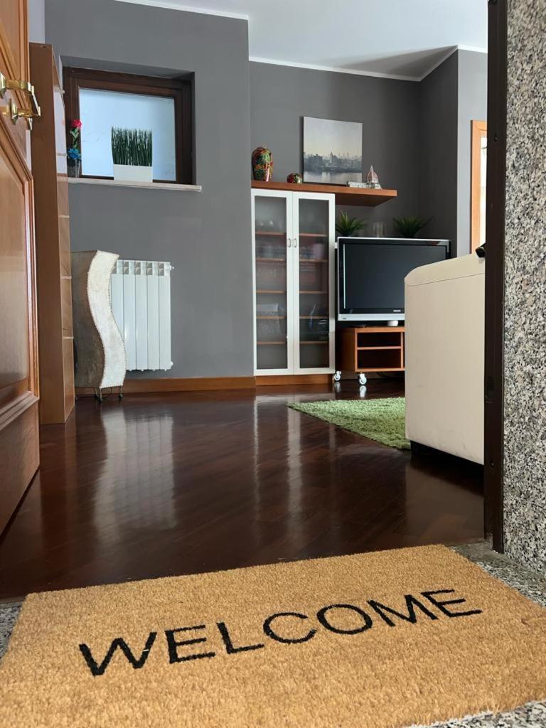 Charme & Relax - Fiera Di Roma - Fiumicino Airport Apartment Ponte Galeria Luaran gambar